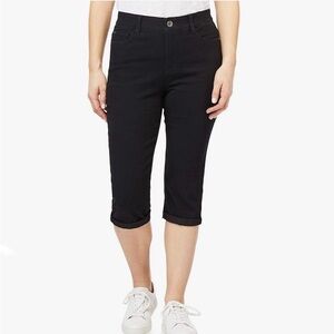 Angel Forever Young Black Capri Jeans Size 10